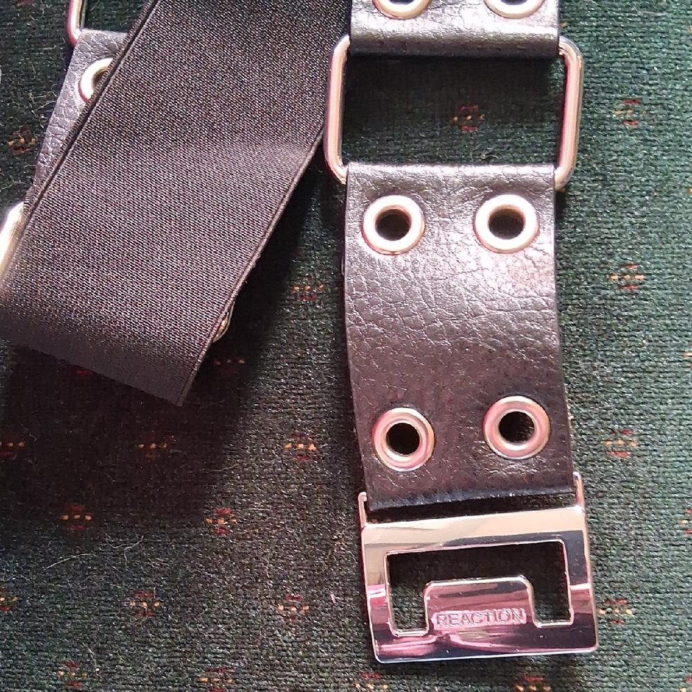 Kenneth Cole Reaction Black Leather Belt with Silver Hardware